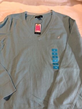 Nautica brand new with tags Seafoam women’s size XL V‑Neck Sweater 100% cotton!